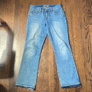 Levi’s 415 relaxed bootcut low rise summer weight jeans, size 26